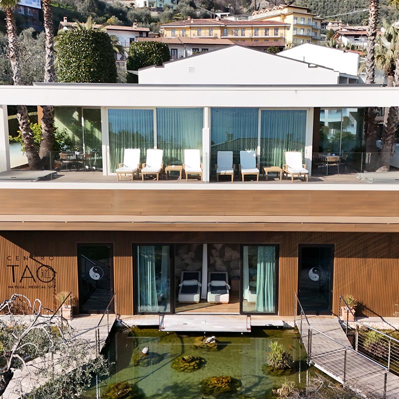 PARK HOTEL IMPERIAL SOCIETA' SRL | Natural Medical SPA a Limone sul Garda: Riequilibra mente e corpo con il metodo TAO. Il Benessere al centro di tutto. Percorsi Tao Detox personalizzati per te sul Lago di Garda. Riequilibrio. Relax. Detox.