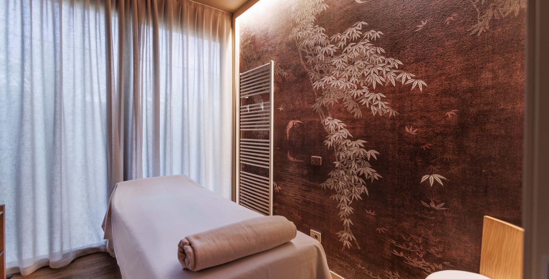 PARK HOTEL IMPERIAL SOCIETA' SRL | Natural Medical SPA a Limone sul Garda: Riequilibra mente e corpo con il metodo TAO. Il Benessere al centro di tutto. Percorsi Tao Detox personalizzati per te sul Lago di Garda. Riequilibrio. Relax. Detox.
