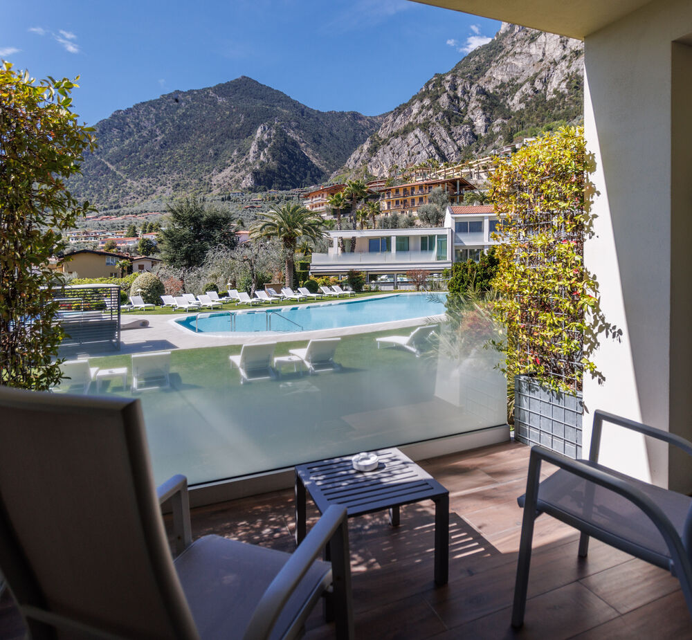 Camera Matrimoniale Prestige con Vista Giardino - Tra ricercatezza e comodità